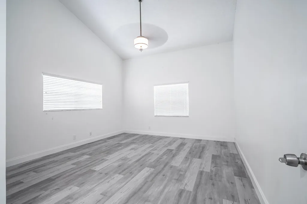 5140 NW 5th Avenue Boca Raton FL 33487