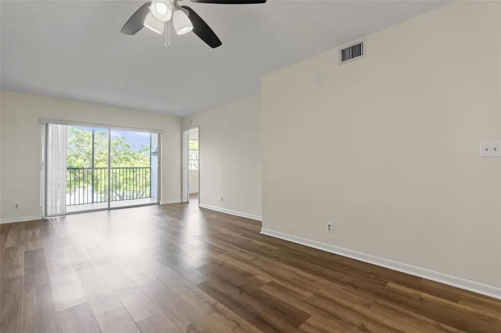 2226 N Cypress Bend Drive Pompano Beach FL 33069