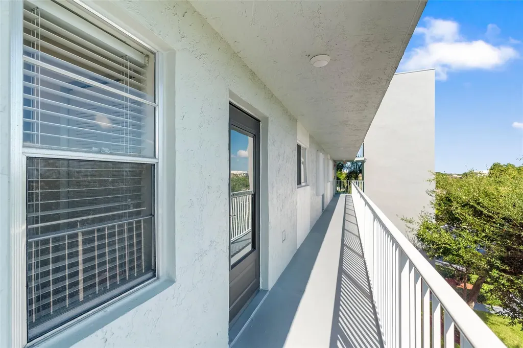 2226 N Cypress Bend Drive Pompano Beach FL 33069