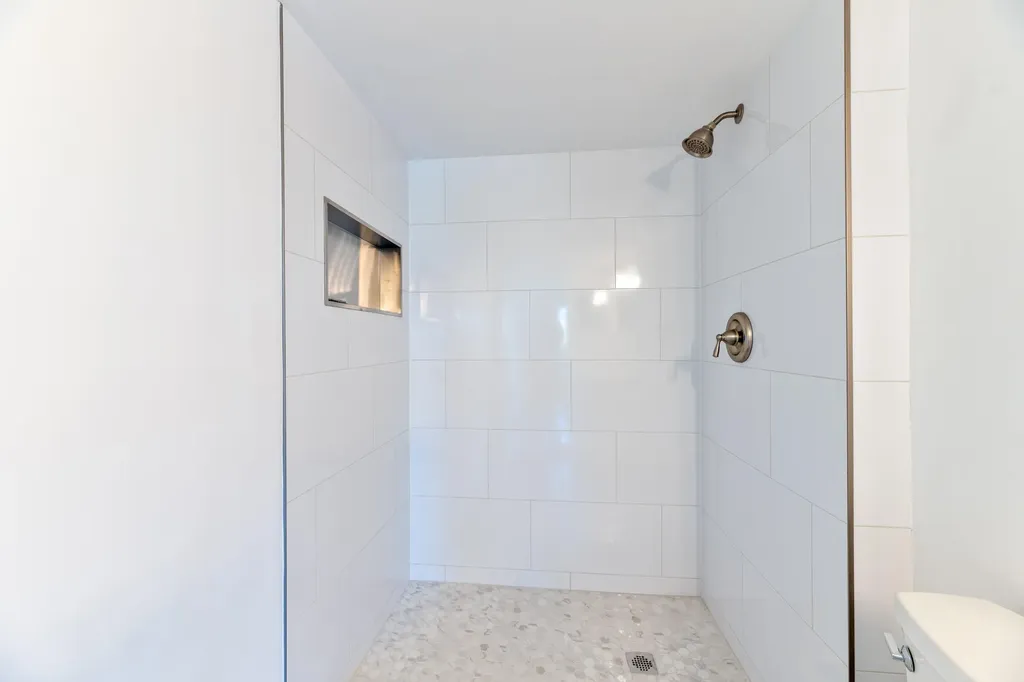 2226 N Cypress Bend Drive Pompano Beach FL 33069