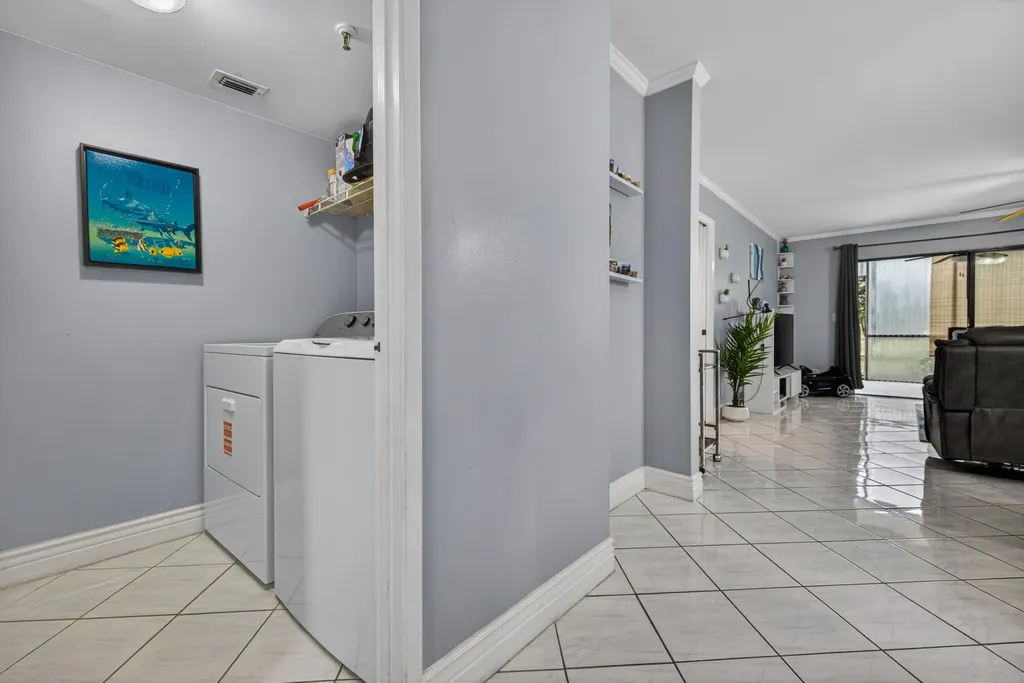 2200 S Cypress Bend Drive Pompano Beach FL 33069