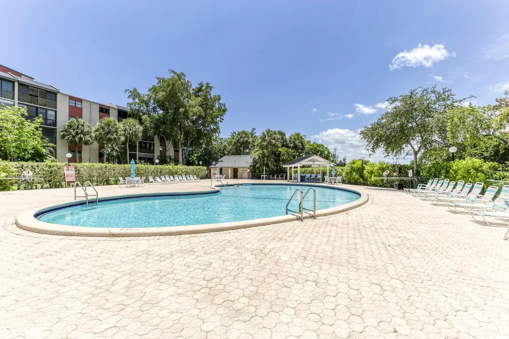 2200 S Cypress Bend Drive Pompano Beach FL 33069