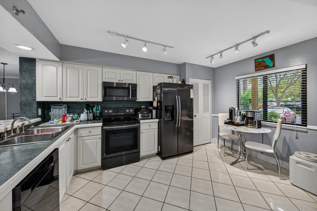 2200 S Cypress Bend Drive Pompano Beach FL 33069