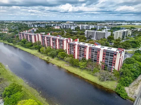 2200 S Cypress Bend Drive Pompano Beach FL 33069