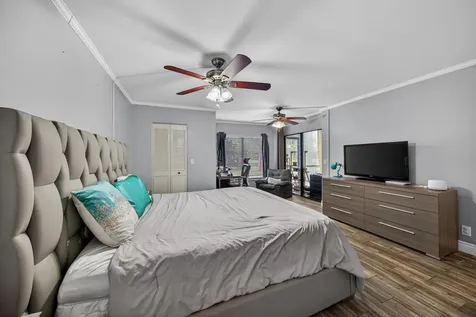 2200 S Cypress Bend Drive Pompano Beach FL 33069