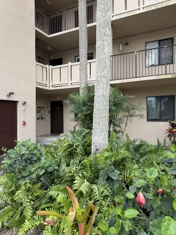 2200 S Cypress Bend Drive Pompano Beach FL 33069