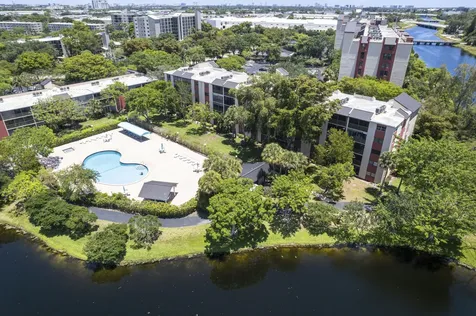 2200 S Cypress Bend Drive Pompano Beach FL 33069