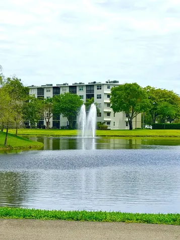 2200 S Cypress Bend Drive Pompano Beach FL 33069