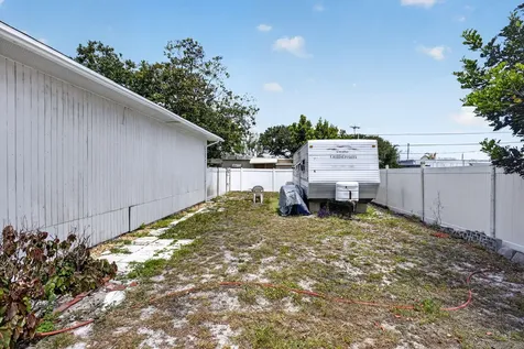 7945 SE Fairchild Way Hobe Sound FL 33455