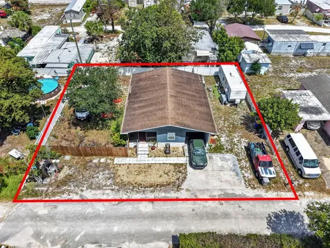 7945 SE Fairchild Way Hobe Sound FL 33455