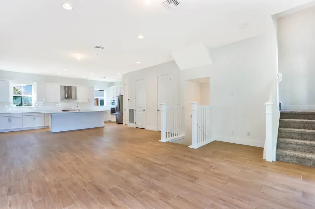 5352 Sagan Lane Palm Beach Gardens FL 33418