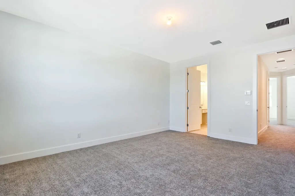 5352 Sagan Lane Palm Beach Gardens FL 33418