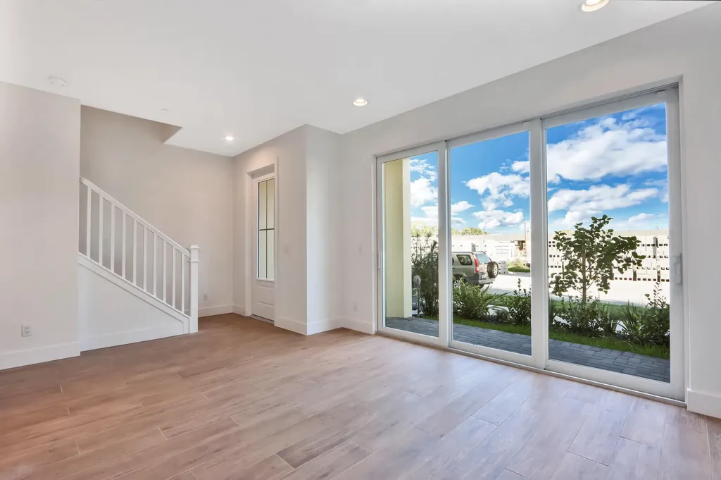5352 Sagan Lane Palm Beach Gardens FL 33418