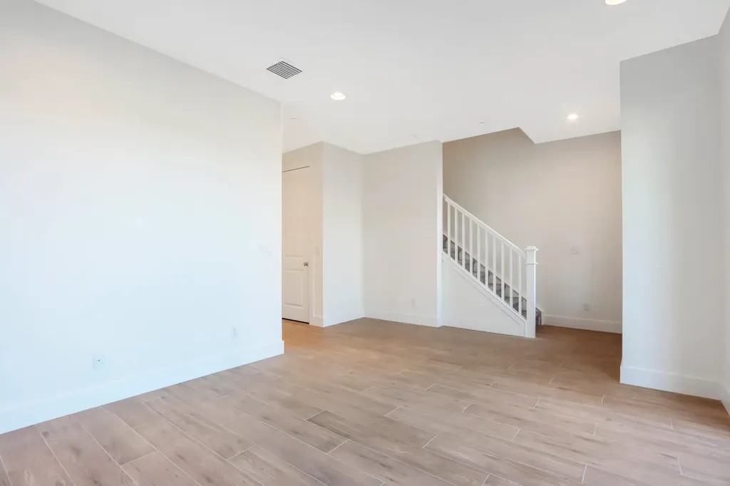 5352 Sagan Lane Palm Beach Gardens FL 33418
