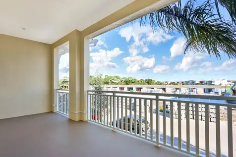 5352 Sagan Lane Palm Beach Gardens FL 33418