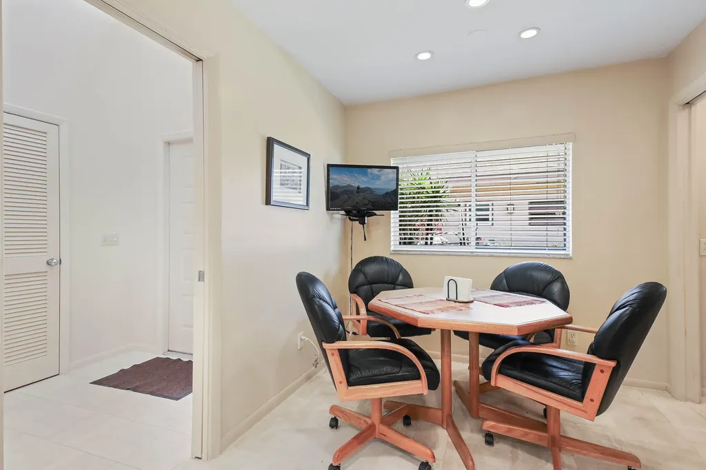 4733 S Fountains Drive S Lake Worth FL 33467