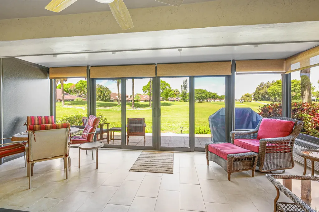 4733 S Fountains Drive S Lake Worth FL 33467