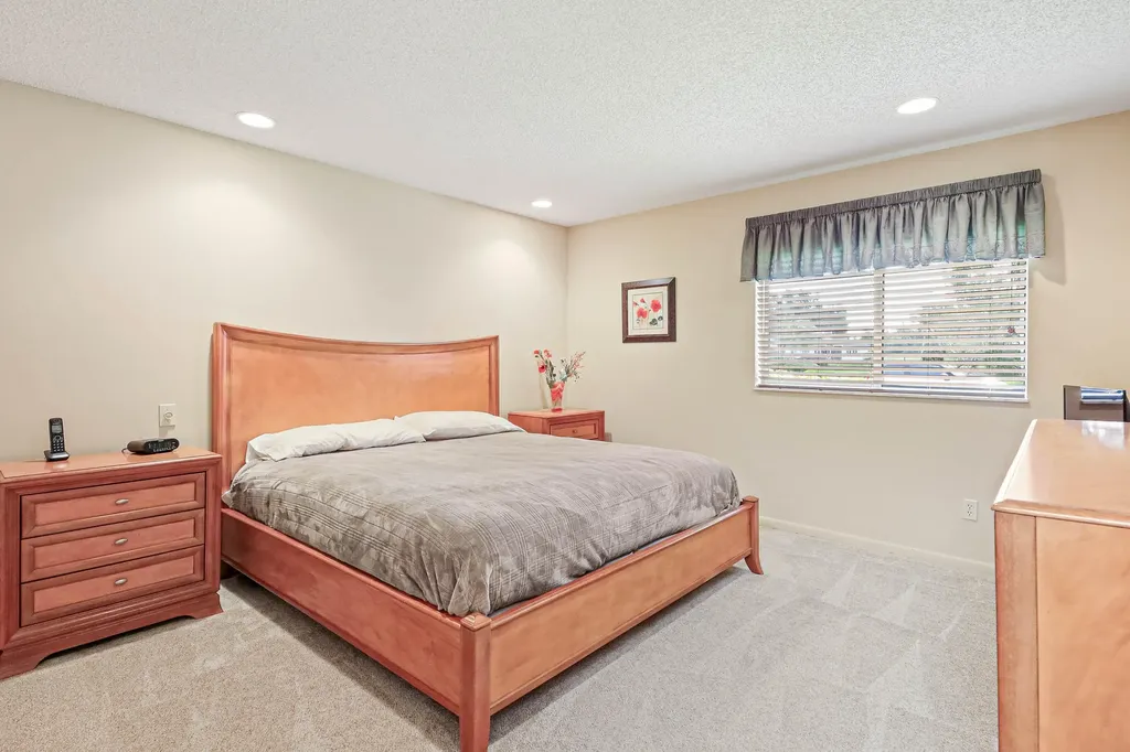 4733 S Fountains Drive S Lake Worth FL 33467