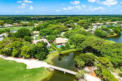 6 Tarrington Circle Palm Beach Gardens FL 33418
