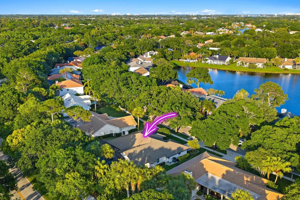 6685 Winding Lake Drive Jupiter FL 33458