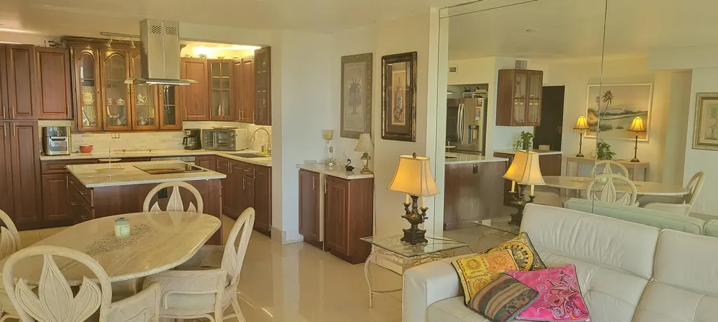1147 Hillsboro Mile Hillsboro Beach FL 33062