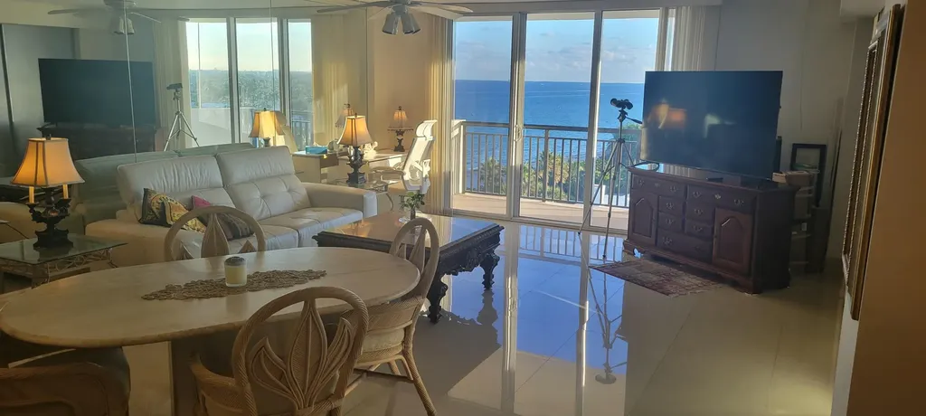 1147 Hillsboro Mile Hillsboro Beach FL 33062