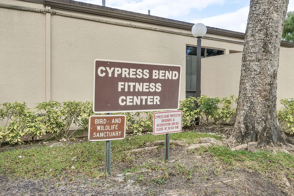 2236 N Cypress Bend Drive Pompano Beach FL 33069