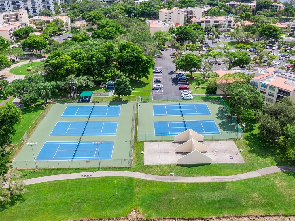 2236 N Cypress Bend Drive Pompano Beach FL 33069
