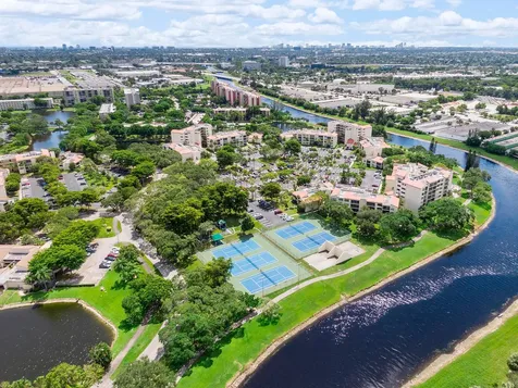 2236 N Cypress Bend Drive Pompano Beach FL 33069