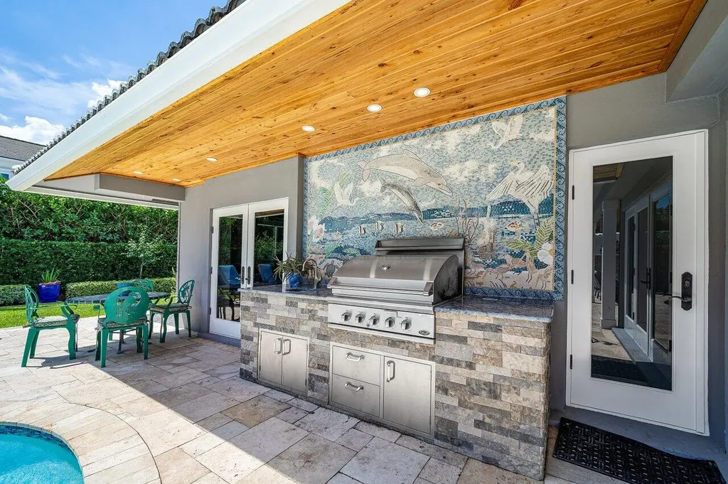 2177 Areca Palm Road Boca Raton FL 33432