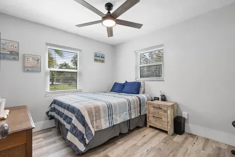 5588 SE Lamay Drive Stuart FL 34997
