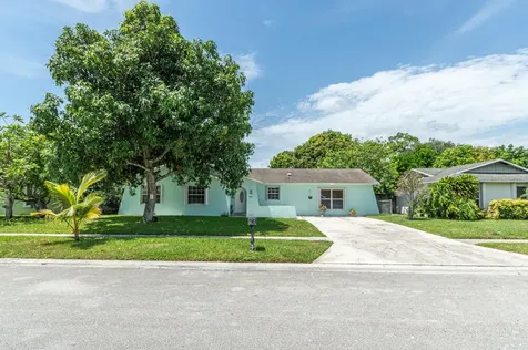 1045 Cameo Circle West Palm Beach FL 33417
