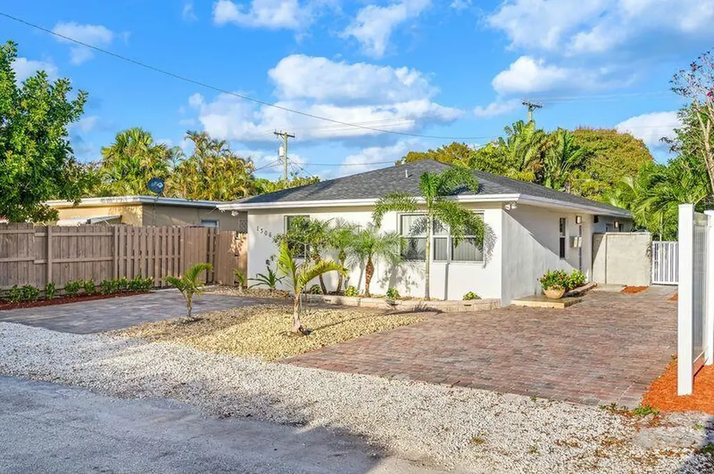 1306 NE 14th Avenue Fort Lauderdale FL 33304
