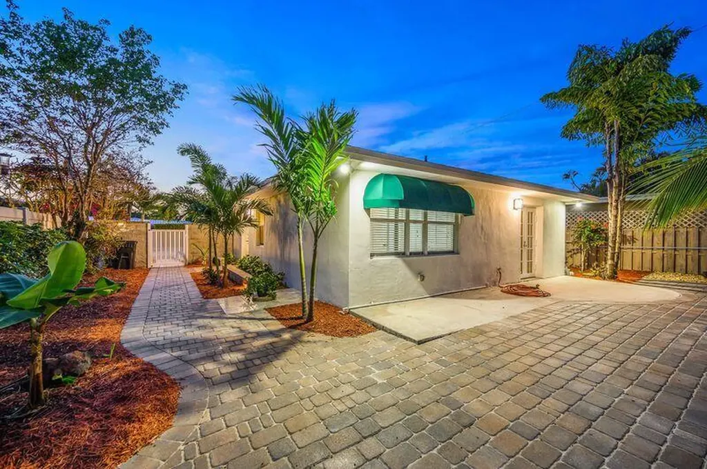 1306 NE 14th Avenue Fort Lauderdale FL 33304