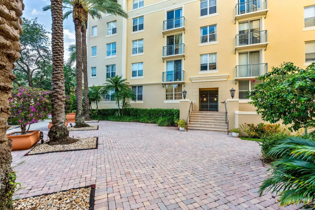 720 S Sapodilla Avenue West Palm Beach FL 33401