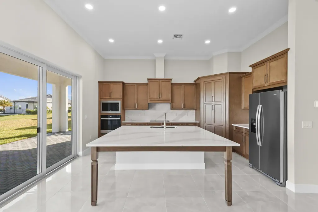 14823 Wildwood Circle Westlake FL 33470