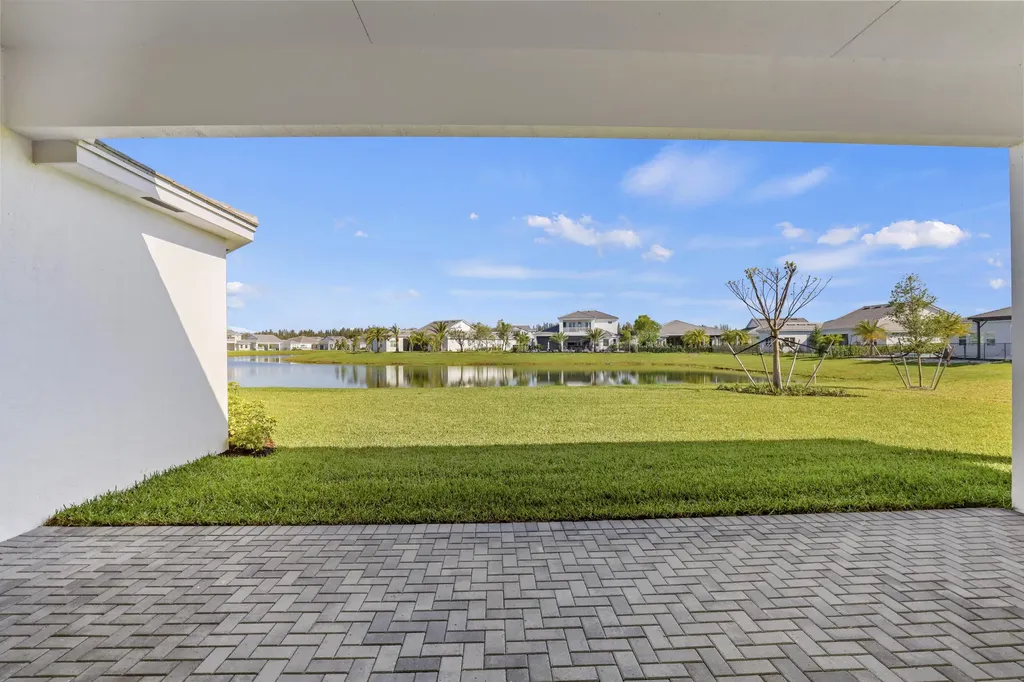 14823 Wildwood Circle Westlake FL 33470
