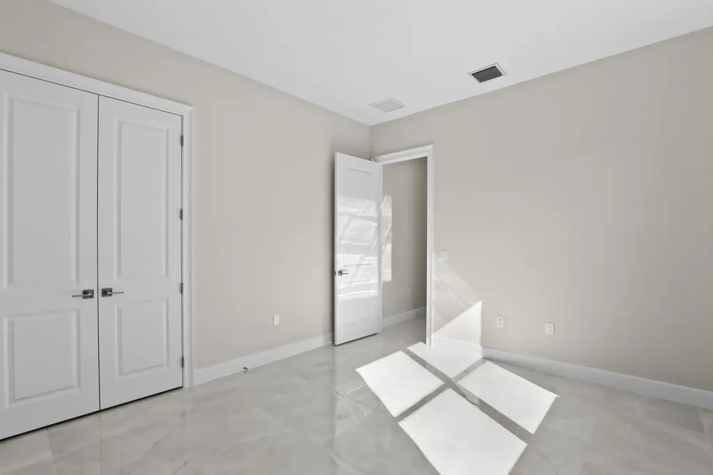 14823 Wildwood Circle Westlake FL 33470