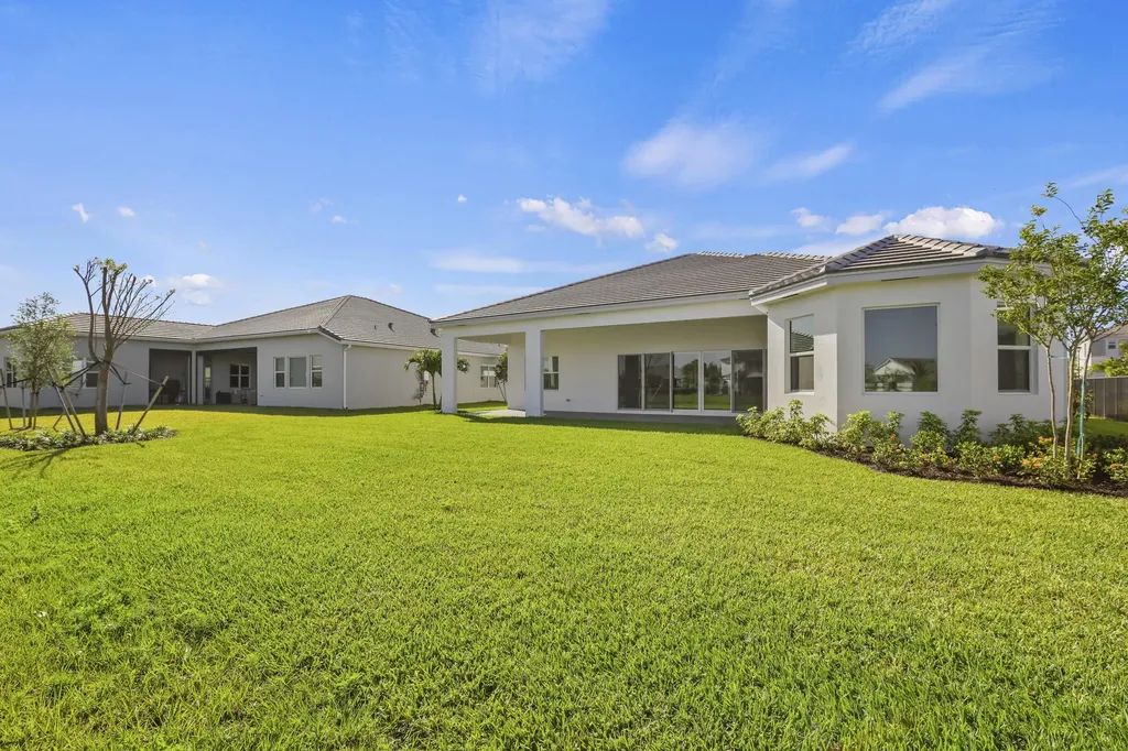 14823 Wildwood Circle Westlake FL 33470