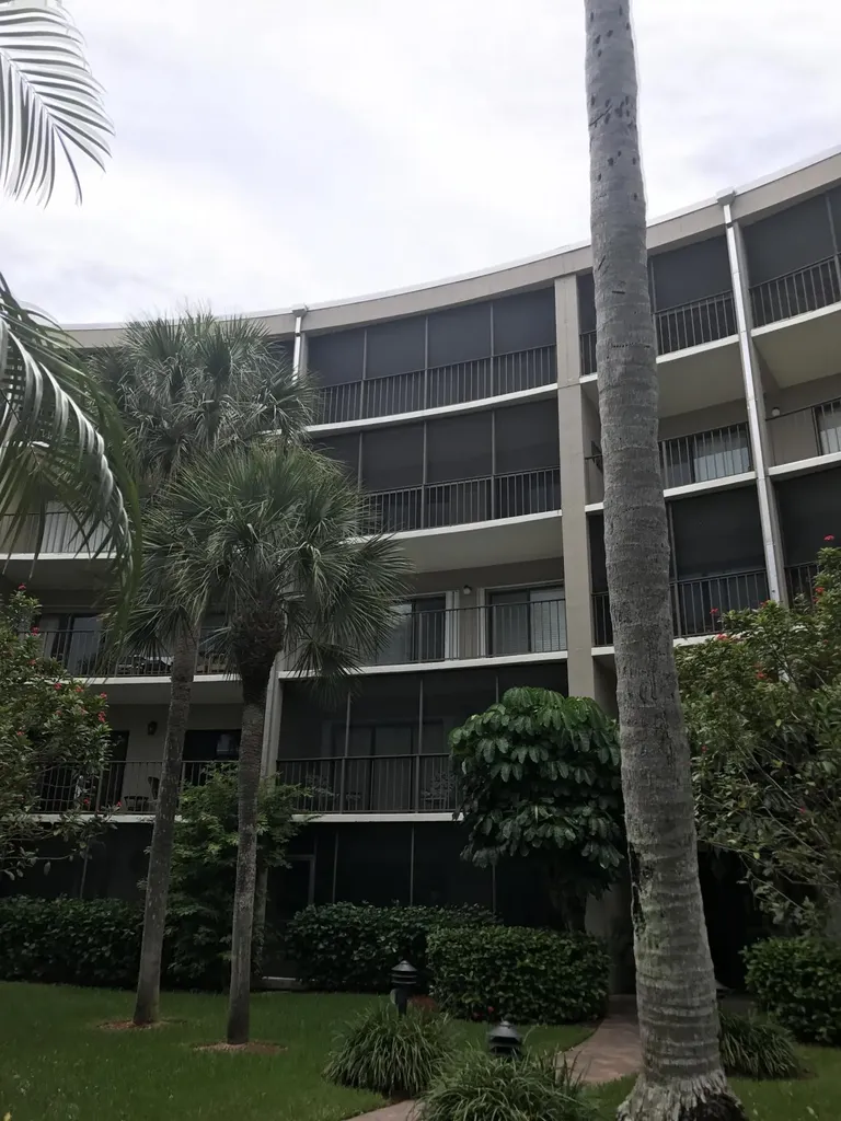 3605 S Ocean Boulevard South Palm Beach FL 33480