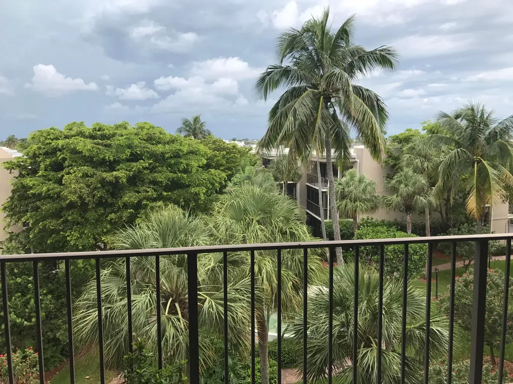 3605 S Ocean Boulevard South Palm Beach FL 33480
