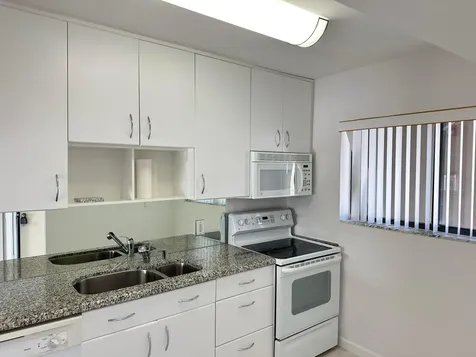3605 S Ocean Boulevard South Palm Beach FL 33480