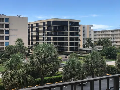 3605 S Ocean Boulevard South Palm Beach FL 33480