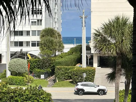 3605 S Ocean Boulevard South Palm Beach FL 33480