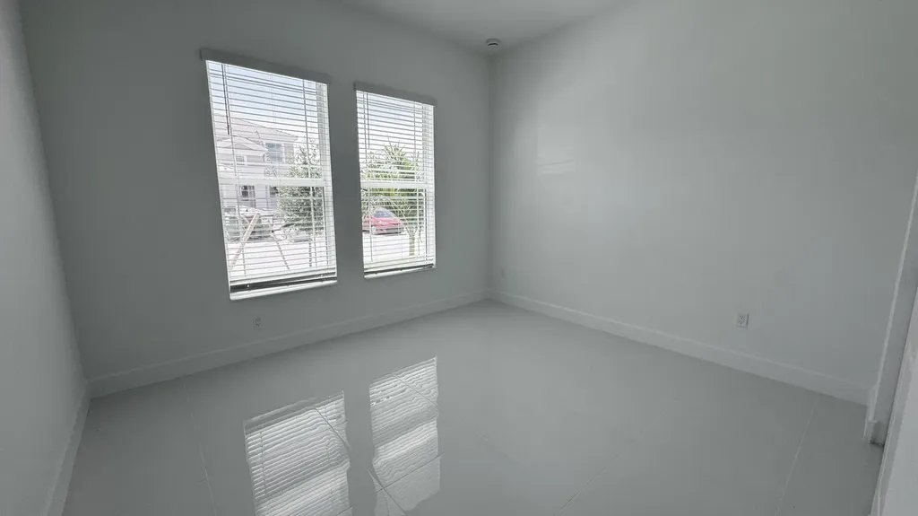 5722 Aleppo Pine Place Westlake FL 33470