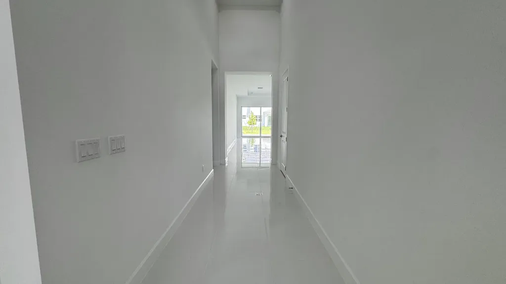5722 Aleppo Pine Place Westlake FL 33470