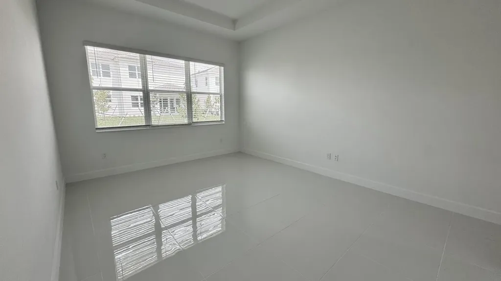 5722 Aleppo Pine Place Westlake FL 33470