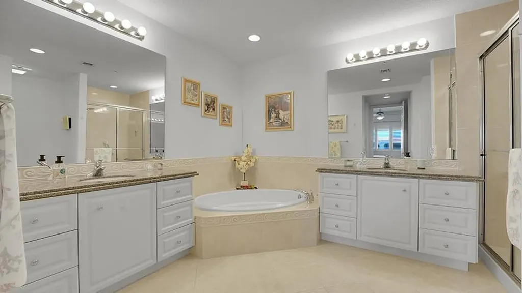 1 Harbour Isle Drive E Hutchinson Island FL 34949