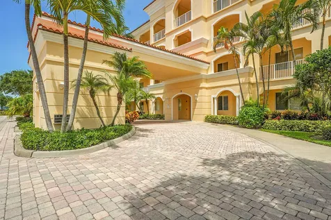 1 Harbour Isle Drive E Hutchinson Island FL 34949