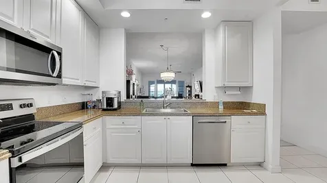 1 Harbour Isle Drive E Hutchinson Island FL 34949